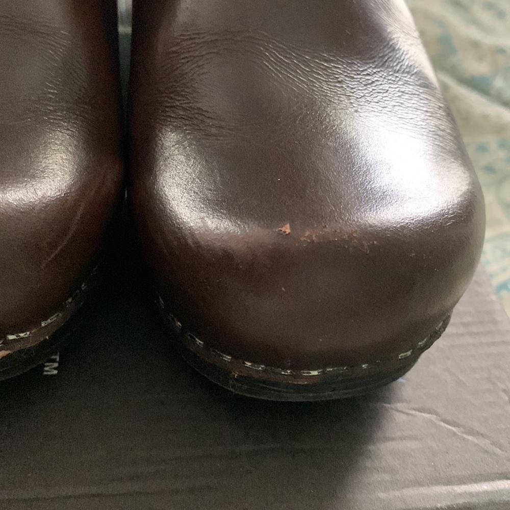 Dansko Clogs In Very Good Condition - image 8